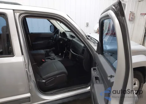 2012 Jeep Liberty Sport z USA, uszkodzony, nr VIN 1C4PJMAK5CW148360